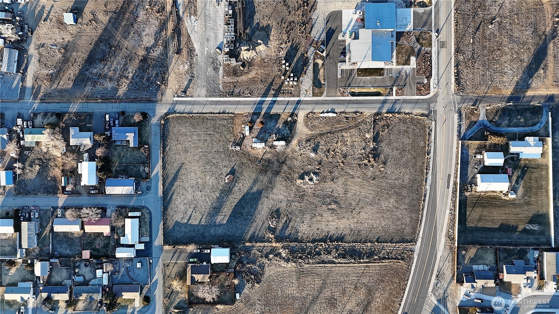 1611 S Douglas Street Rock Island WA 98850