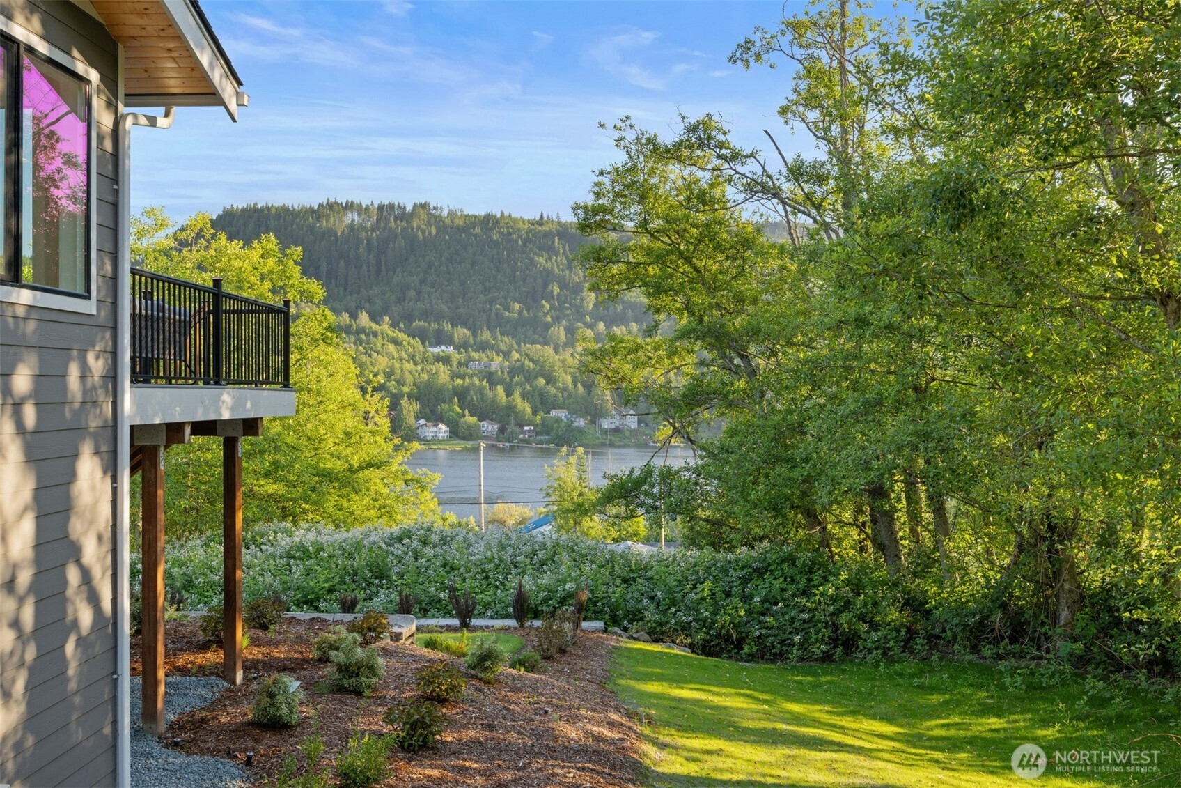 18158 Freedom Lane Mount Vernon WA 98274