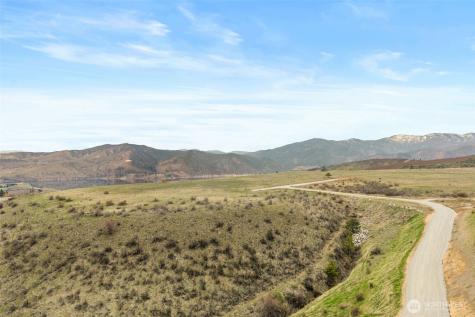 325 Rancho Perri Lane Manson WA 98831