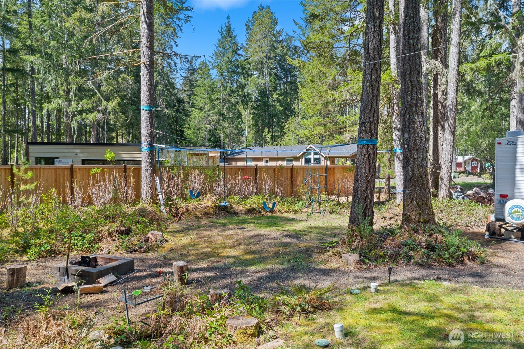 101 N Brook Lane Hoodsport WA 98548