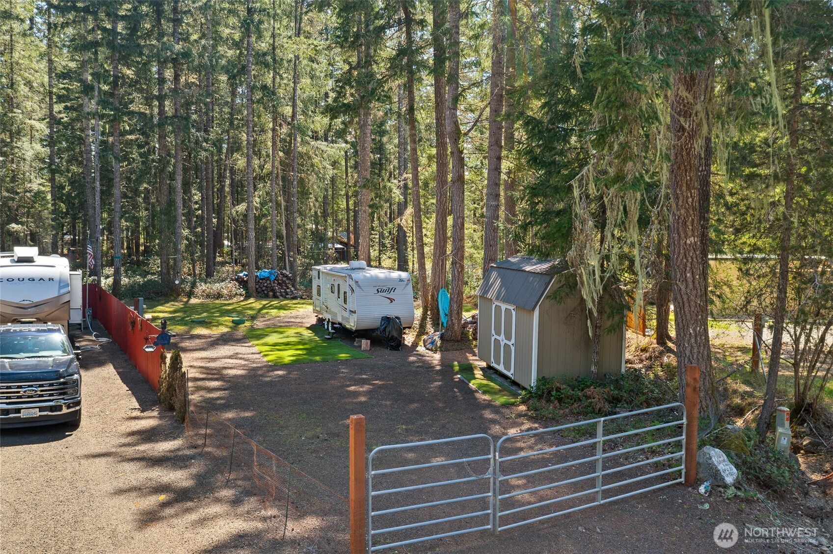 101 N Brook Lane Hoodsport WA 98548