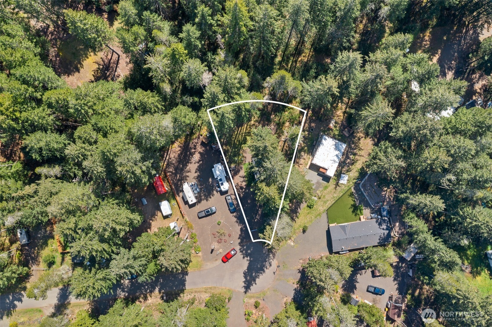 101 N Brook Lane Hoodsport WA 98548