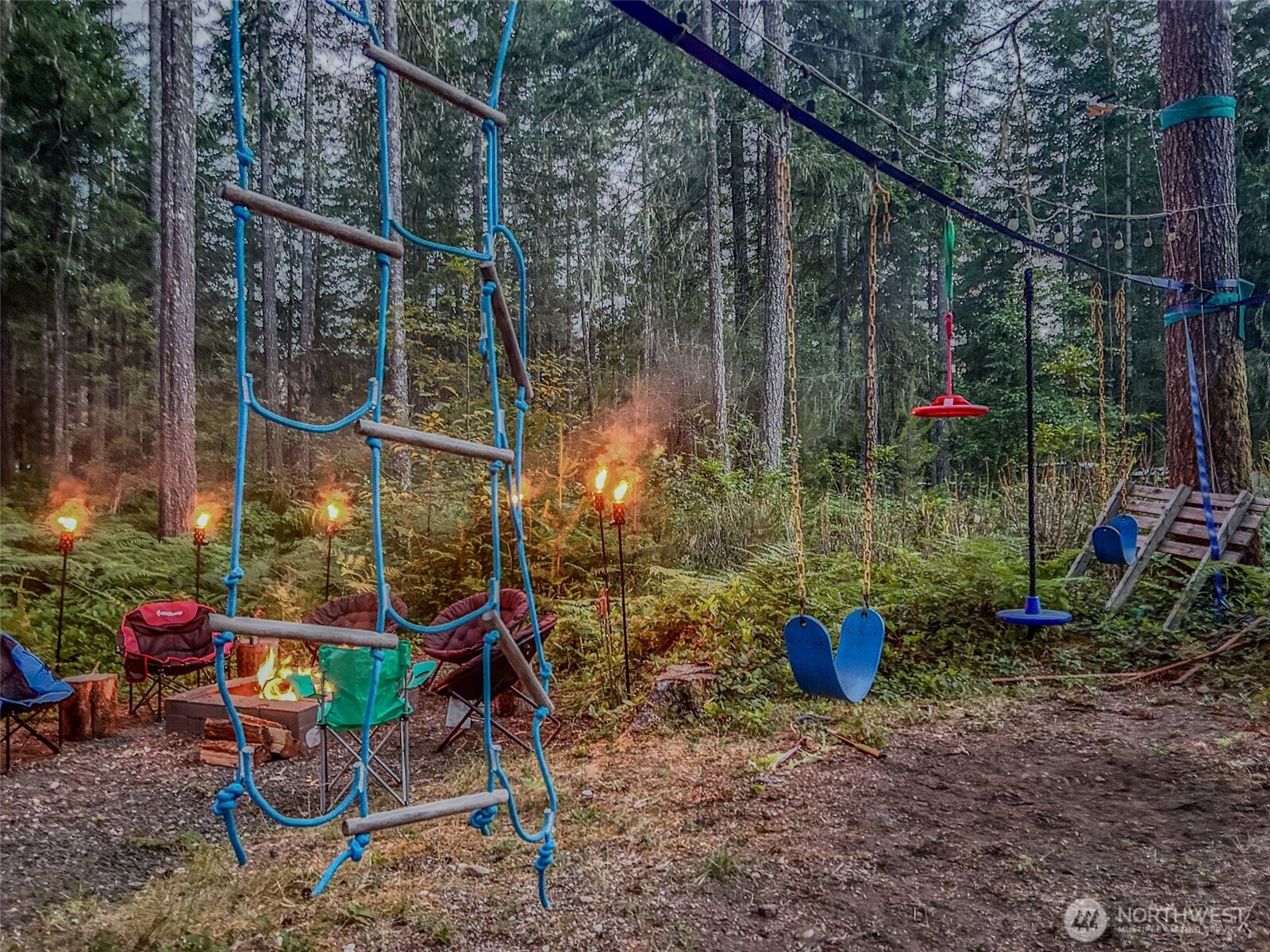 101 N Brook Lane Hoodsport WA 98548