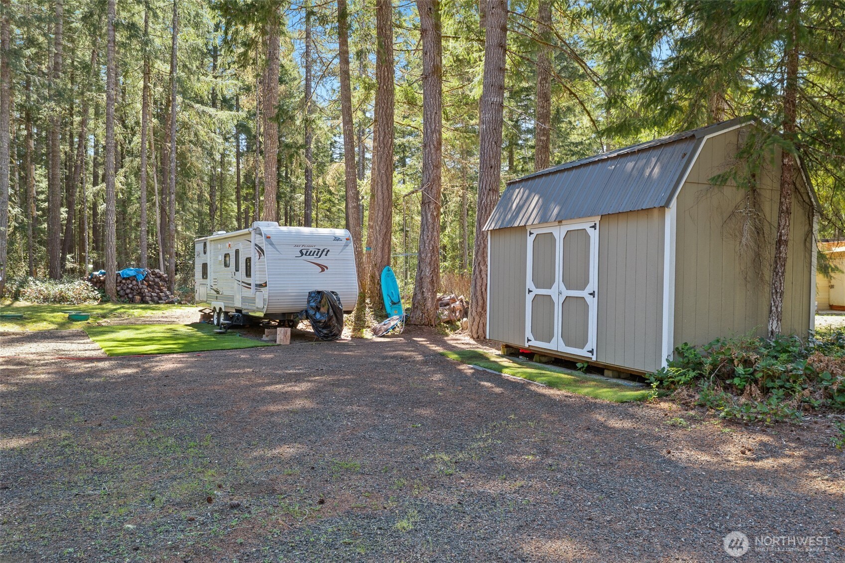 101 N Brook Lane Hoodsport WA 98548