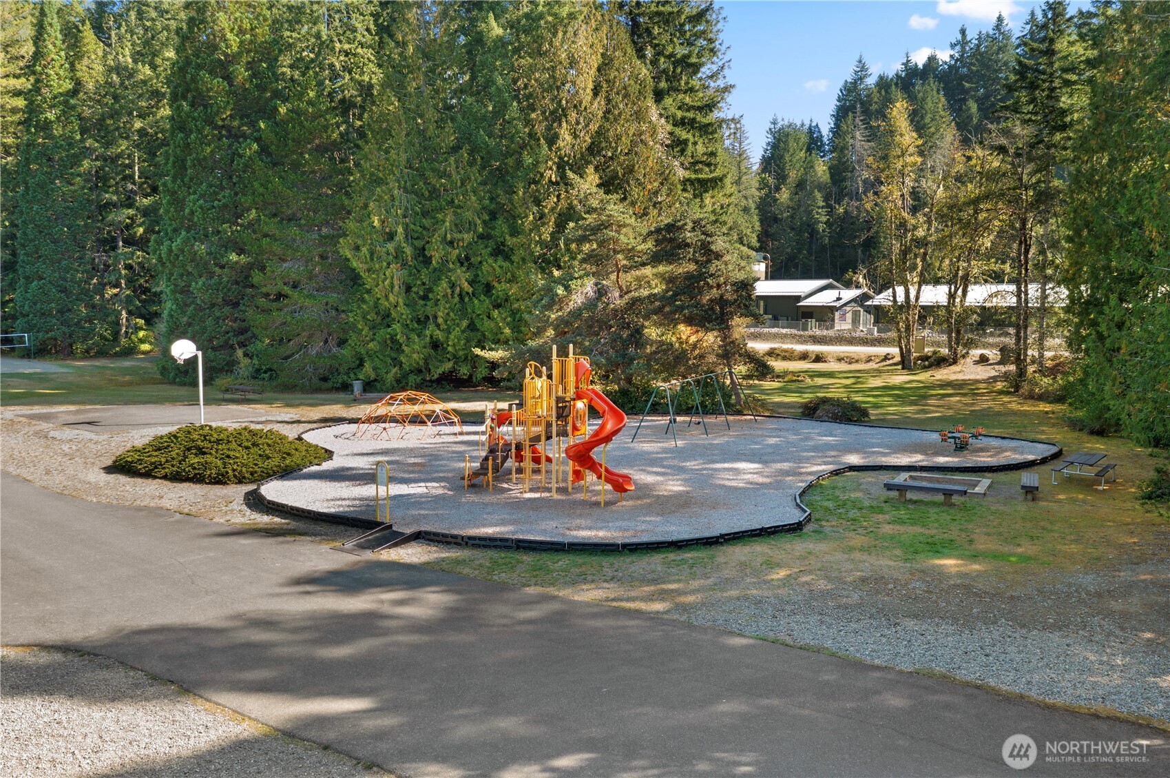 101 N Brook Lane Hoodsport WA 98548