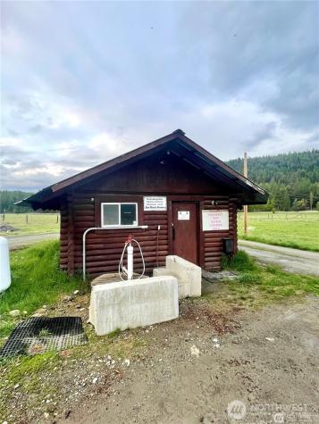 0 B Chopaka Way Tonasket WA 98855