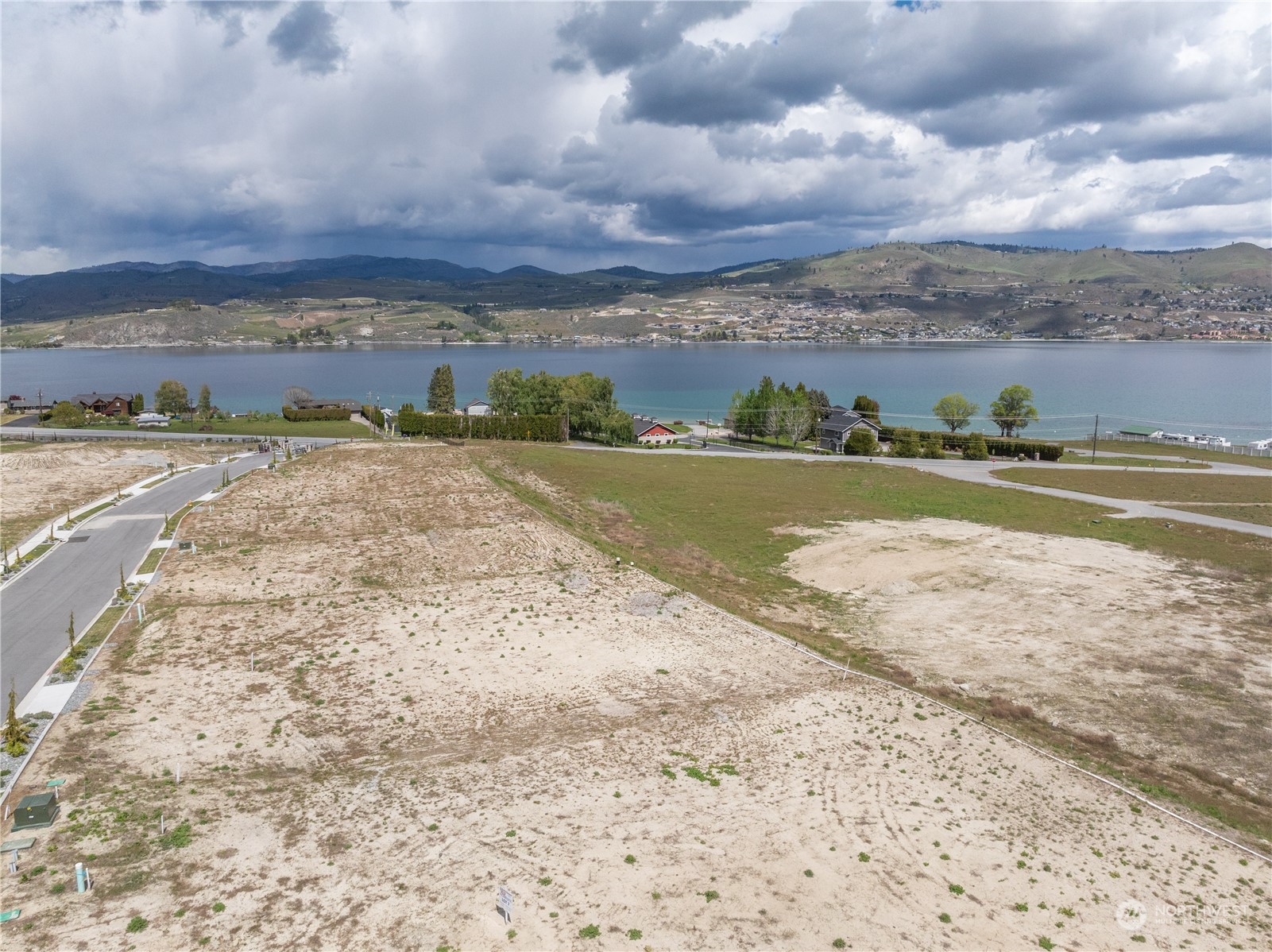 178 Loretta Lane Chelan WA 98816