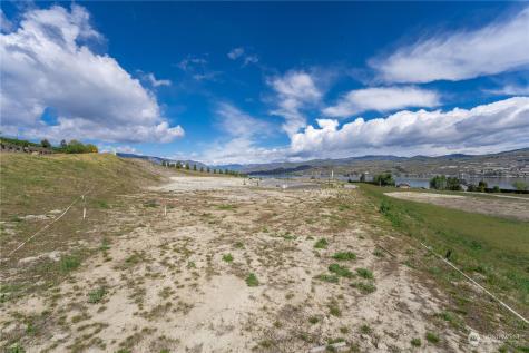 178 Loretta Lane Chelan WA 98816