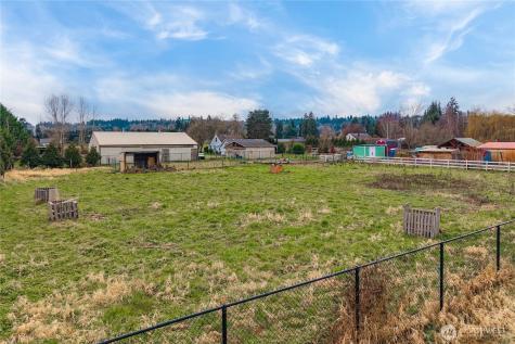 6905 60th St E Puyallup WA 98371