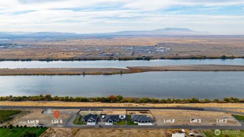 29 Columbia Bluff Lane Pasco WA 99301