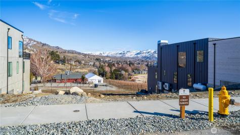 1307 Dragonfly Court Chelan WA 98816