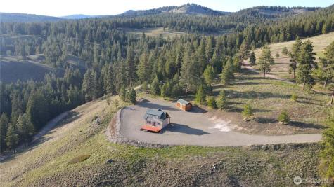24 Greer Road Oroville WA 98859