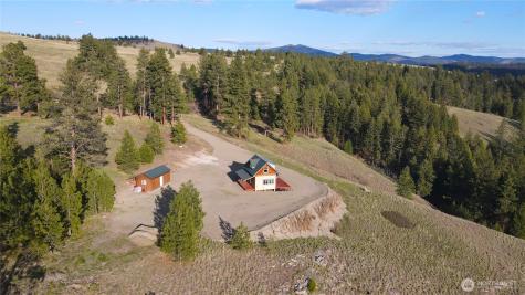 24 Greer Road Oroville WA 98859
