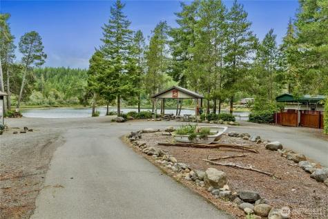619 N Colony Surf Drive Lilliwaup WA 98555