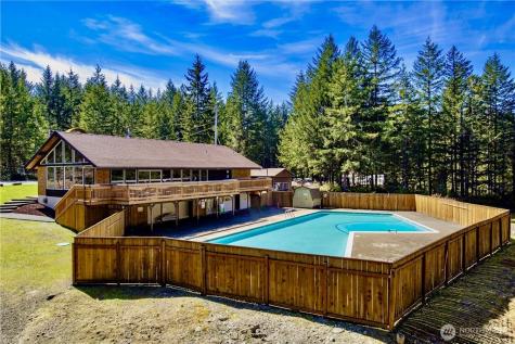 619 N Colony Surf Drive Lilliwaup WA 98555