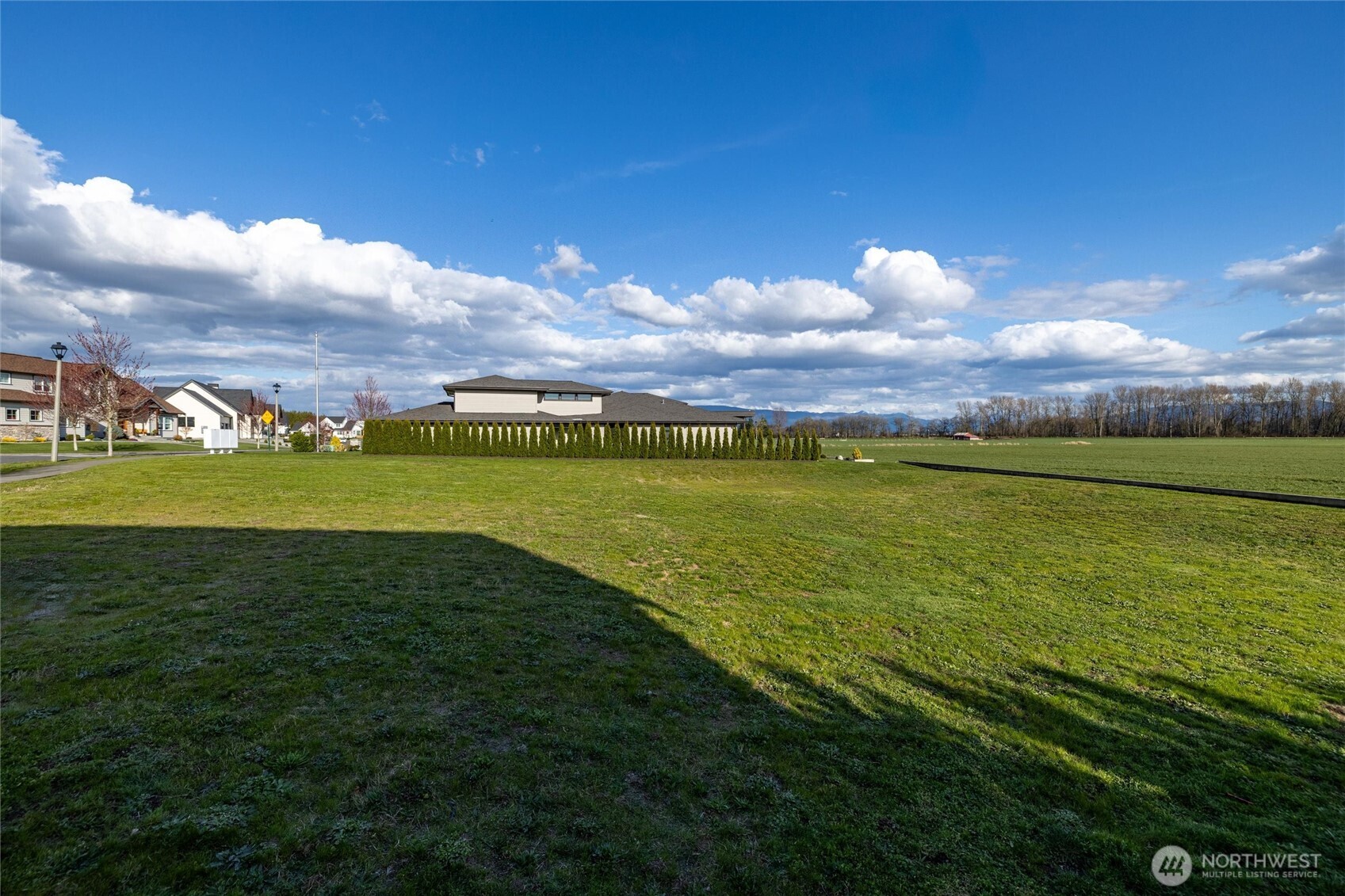 1701 Farmview Terrace Lynden WA 98264