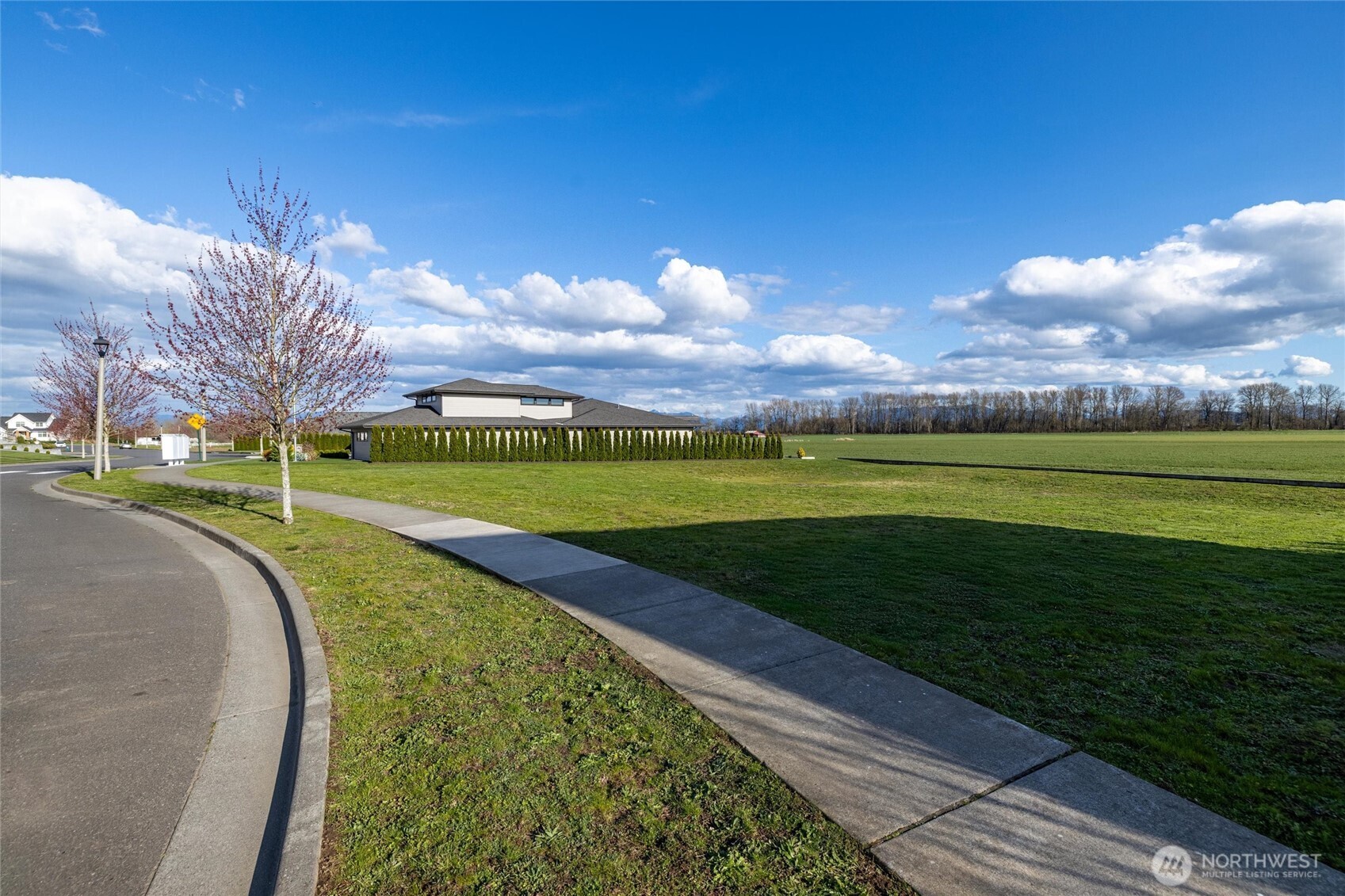 1701 Farmview Terrace Lynden WA 98264