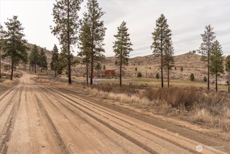 817 Bill Shaw Road Methow WA 98834