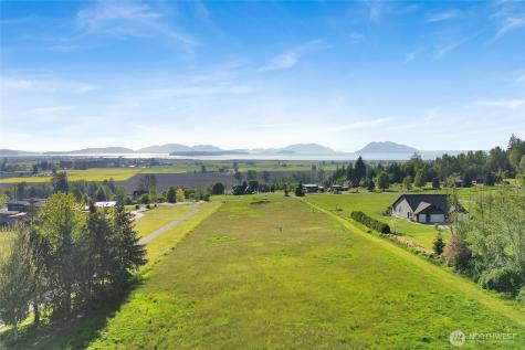 5351 Island View Way Bow WA 98232