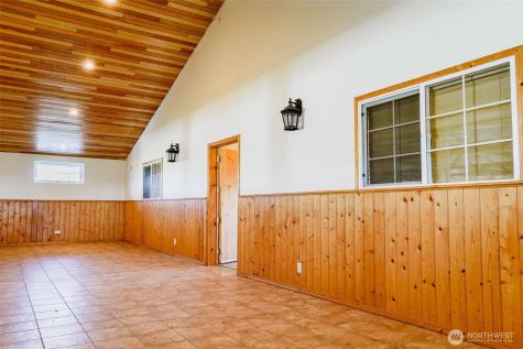 2034 Pine Creek Road Tonasket WA 98855