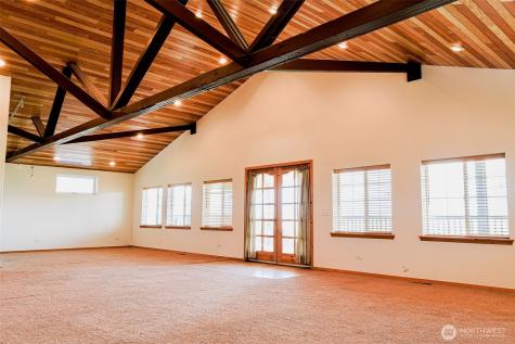 2034 Pine Creek Road Tonasket WA 98855