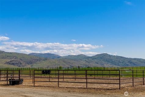 2034 Pine Creek Road Tonasket WA 98855
