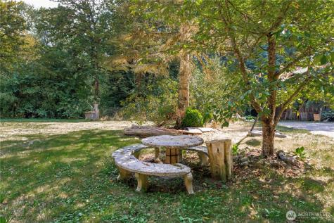9305 312th Avenue SE Issaquah WA 98027