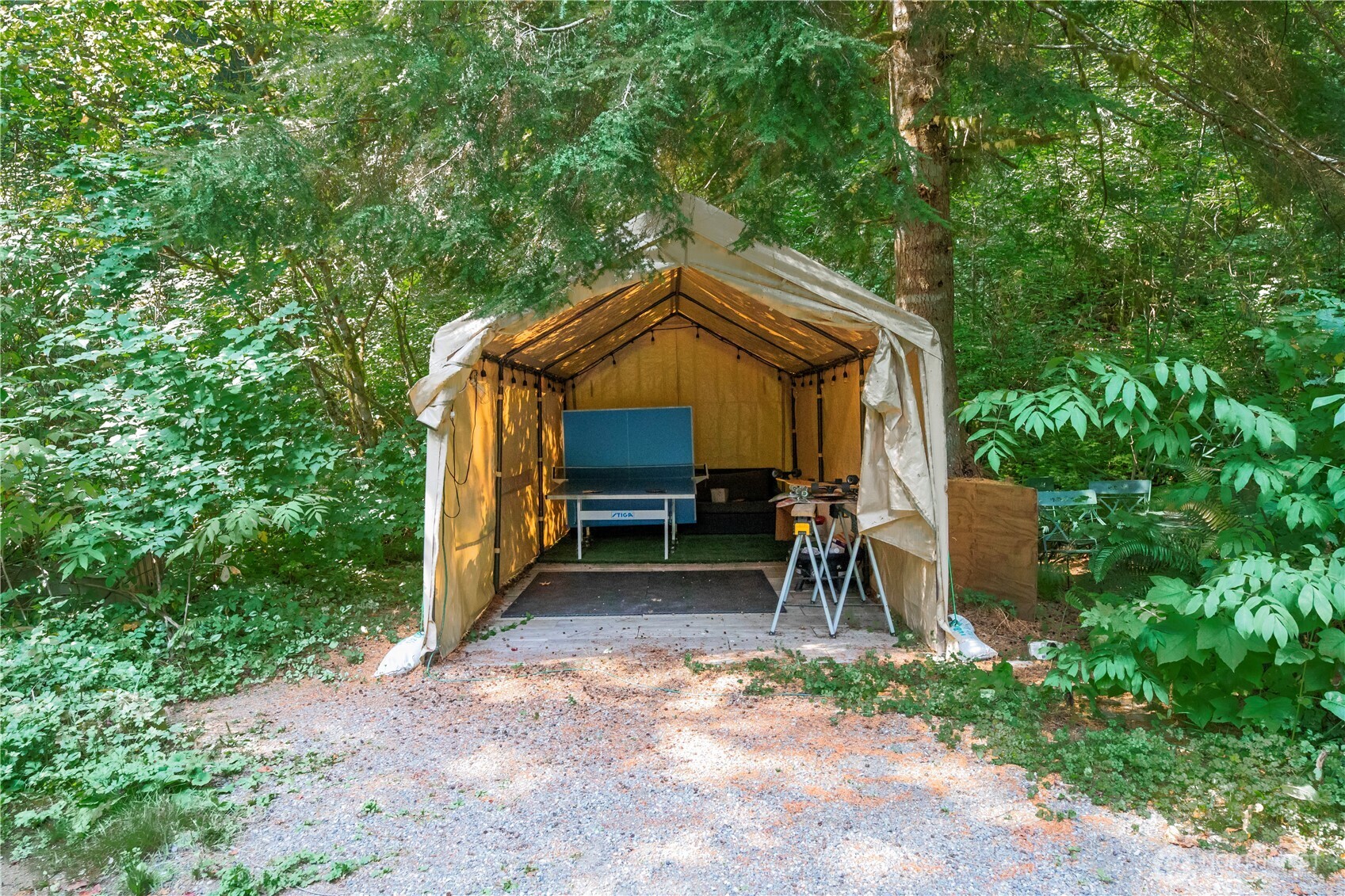 9305 312th Avenue SE Issaquah WA 98027