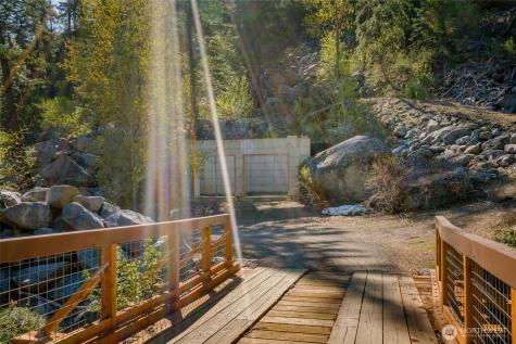 7003 Icicle Road Leavenworth WA 98826