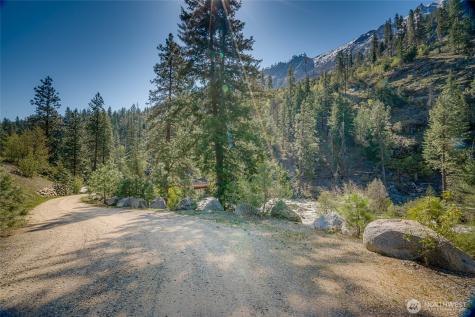 7003 Icicle Road Leavenworth WA 98826