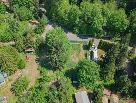 7945 Santa Fe Trail Maple Falls WA 98266