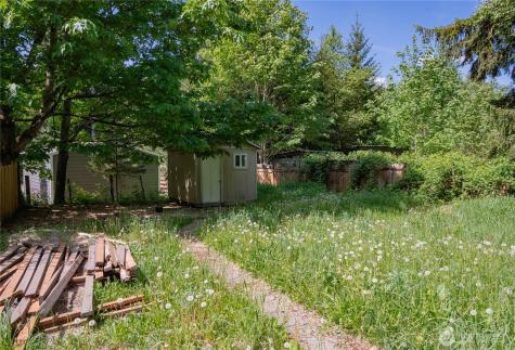 7945 Santa Fe Trail Maple Falls WA 98266
