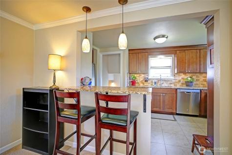 14555 8th Avenue NE Shoreline WA 98155