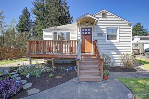14555 8th Avenue NE Shoreline WA 98155