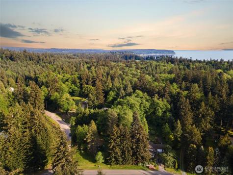 2844 Sunlight Drive Clinton WA 98236