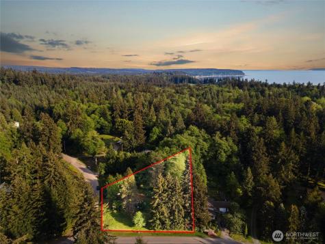 2844 Sunlight Drive Clinton WA 98236