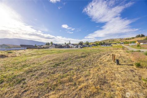 145 Sailing Hawk Lane Manson WA 98831