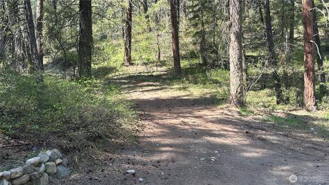 13 Sundance Lane Winthrop WA 98862