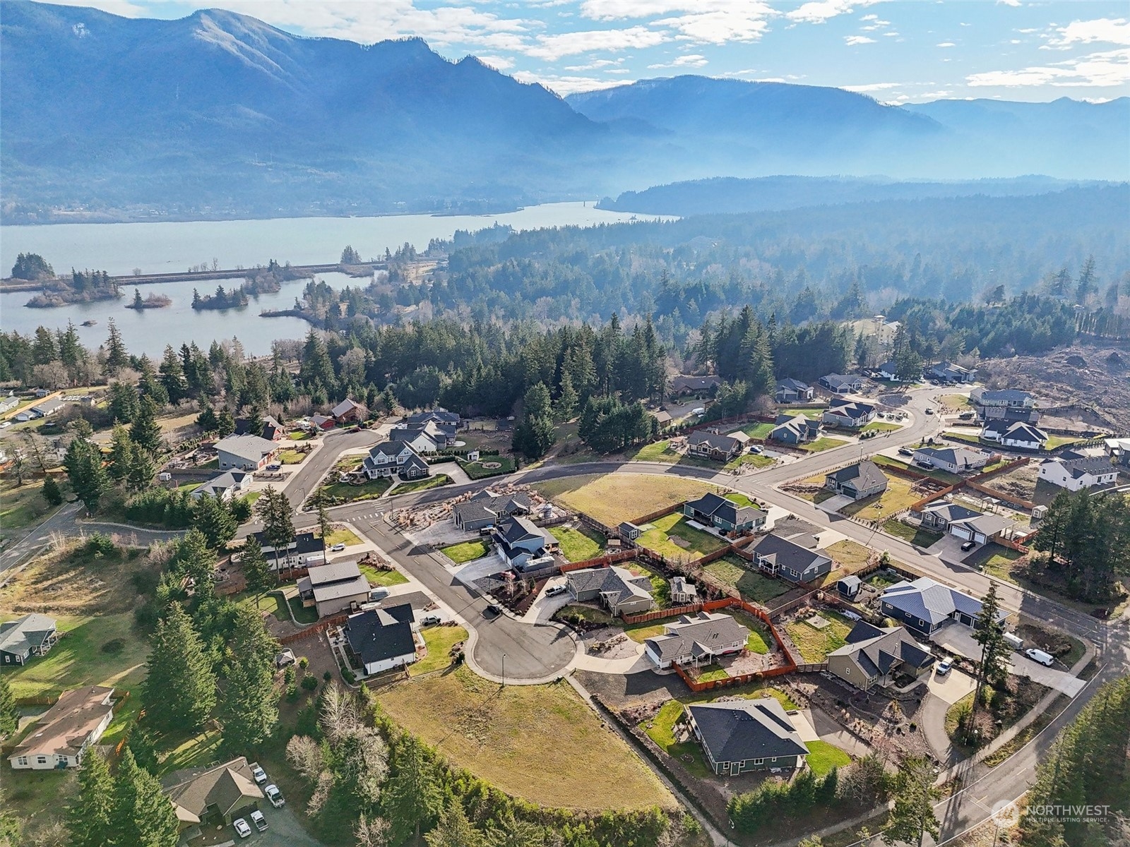189 NW Falcon Court Stevenson WA 98648