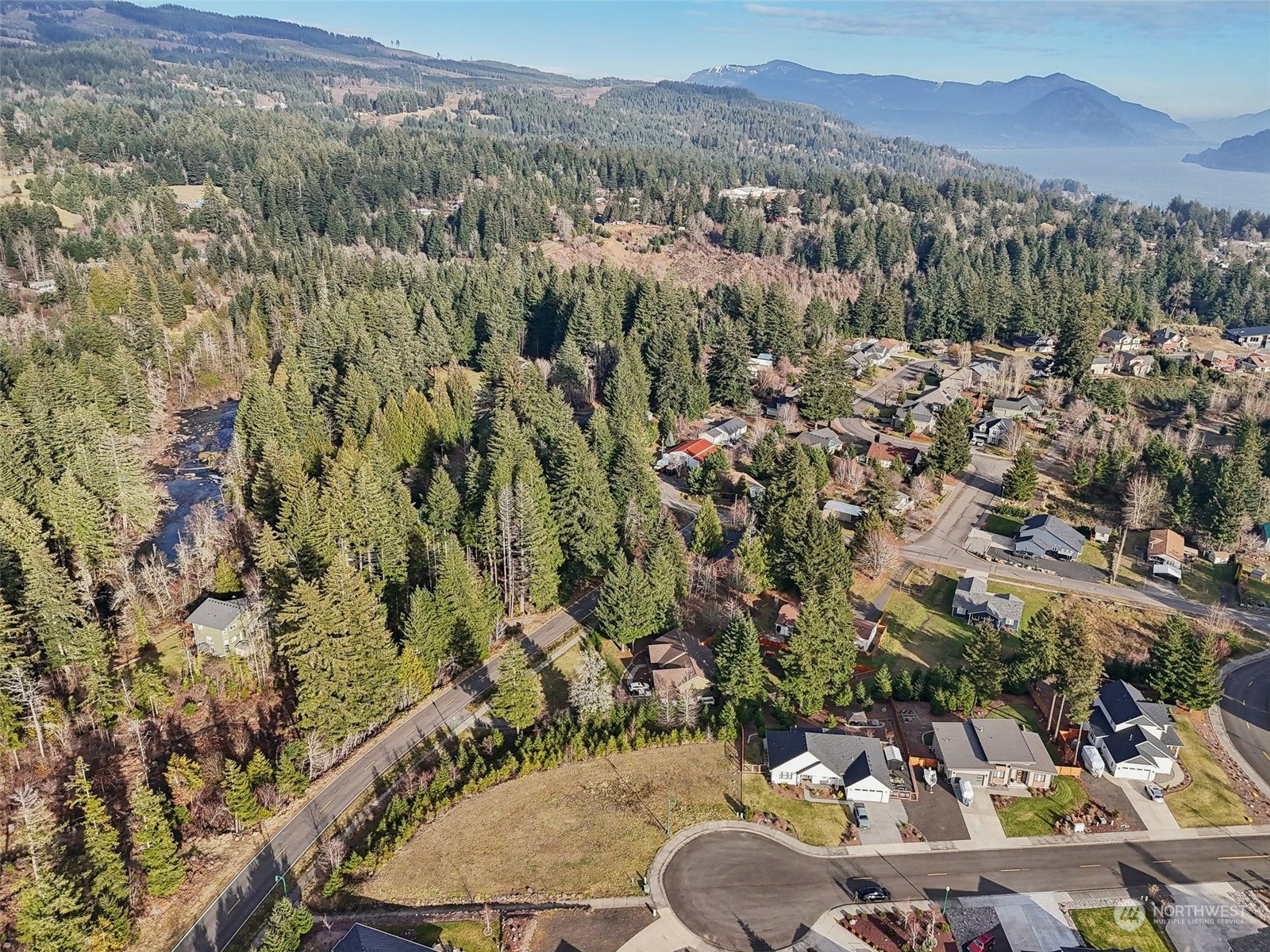 189 NW Falcon Court Stevenson WA 98648