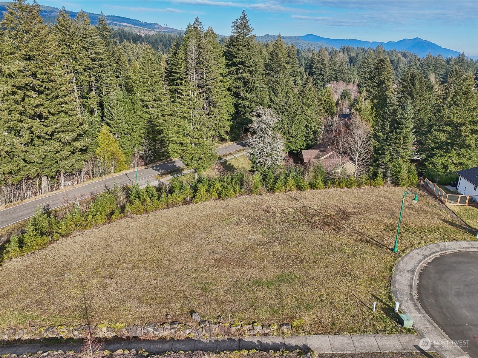 189 NW Falcon Court Stevenson WA 98648