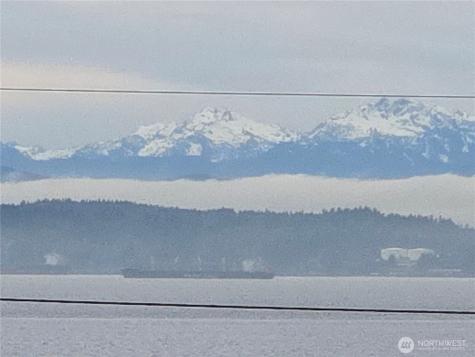 52 SW Canada Drive Seattle WA 98136