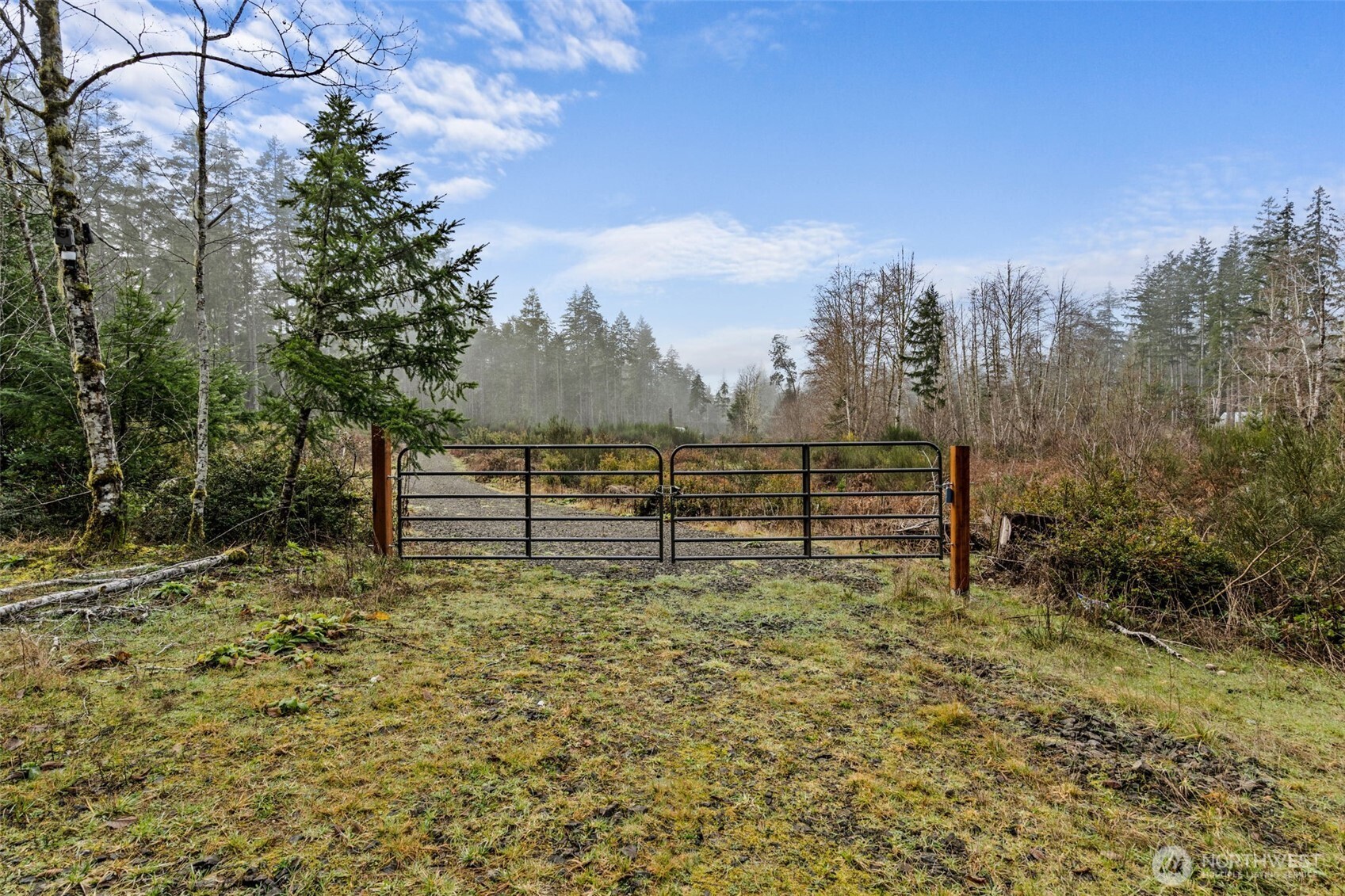 2561 E Harstine Island Road N Shelton WA 98584