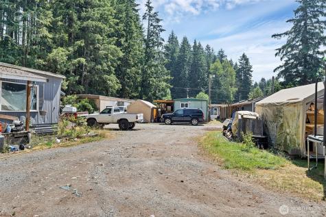 823 128th Street SE Everett WA 98208