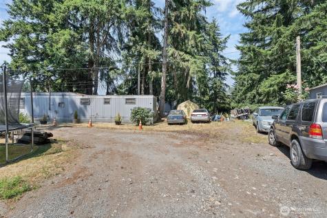 823 128th Street SE Everett WA 98208