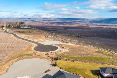 0 The Park Place Brewster WA 98812