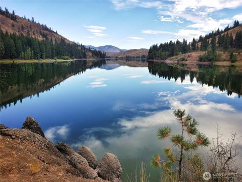 0 Whitebark Lane Winthrop WA 98862