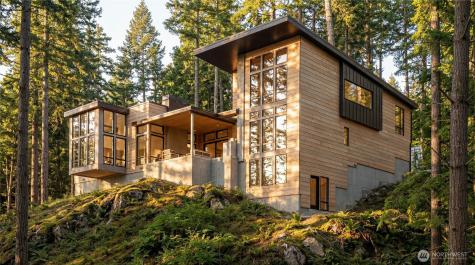 7017 NE 132 Kirkland WA 98034