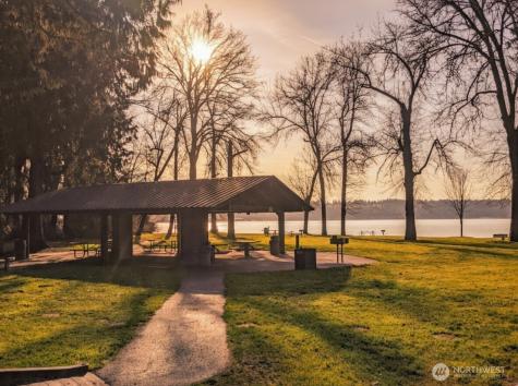 7017 NE 132 Kirkland WA 98034