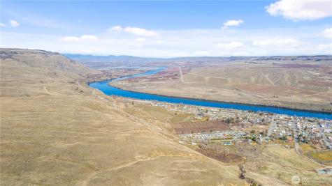 125 Morris Lane Bridgeport WA 98813